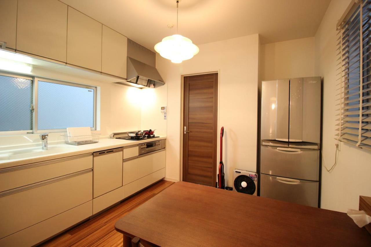 Aguri Home Ōsaka Exterior foto